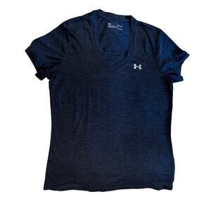 Under Armour HeatGear Loose Fit V-Neck Short Sleeve Tee – Women’s M